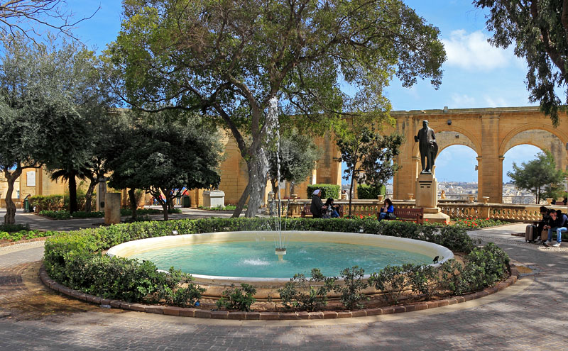 MALTA, Valletta, Upper Barrakka Gardens, MLT817JPL 800