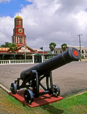 BARBADOS, Bridgetown, Garrison Savannah canon, Savannah Club clock tower, BAR305JPL A 280
