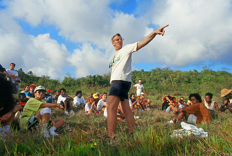 BARBADOS, Safari Hike, walking tour group with guide, BAR337JPL A 800