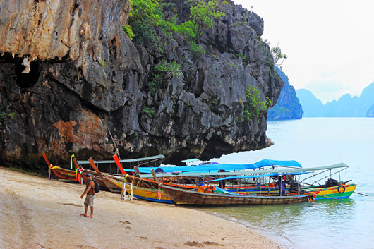 THAILNAD, Phang Nga Bay, Khao Phing Kan (James Bond Island), longtail boats, THA4291JPL A 530