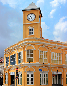 Thailand, PHUKET, Phuket Old Town, Sino-Portuguese architecture, clock tower, THA3906JPL A 280 deep