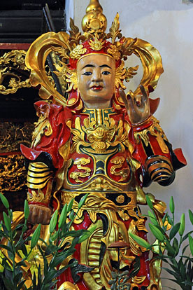 Vietnam, HANOI, Dien Huu Temple site (by One Pillar Pagoda), deity statue, VT1694JPL A 276