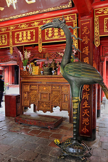 Vietnam, HANOI, Temple of Literature, altars (shrines), VT858JPL A 370